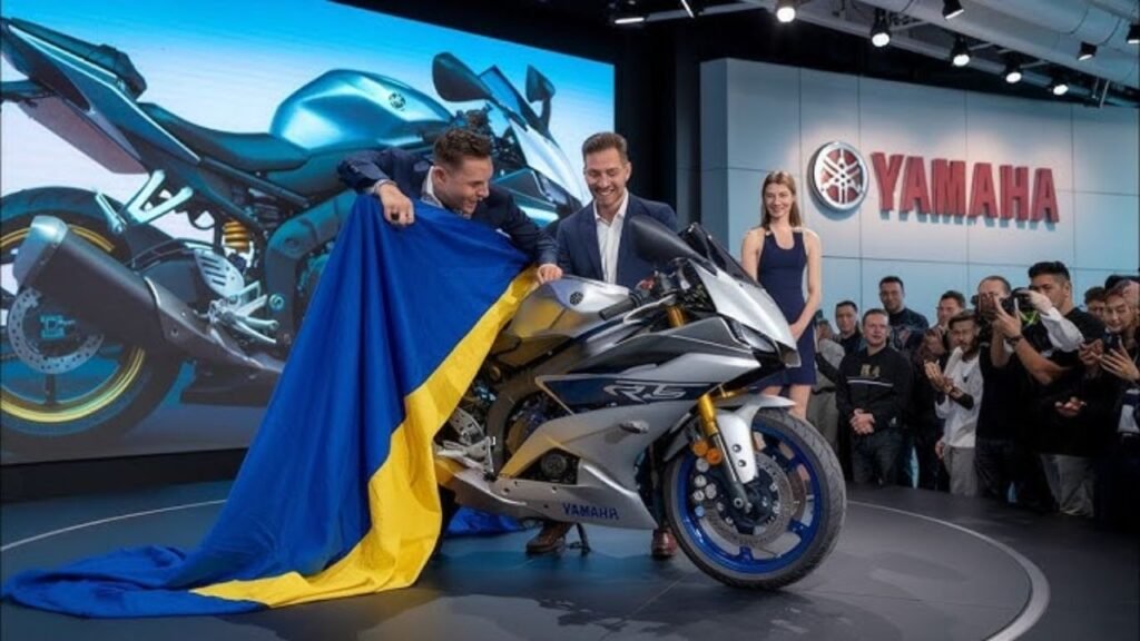 Yamaha R15 V4