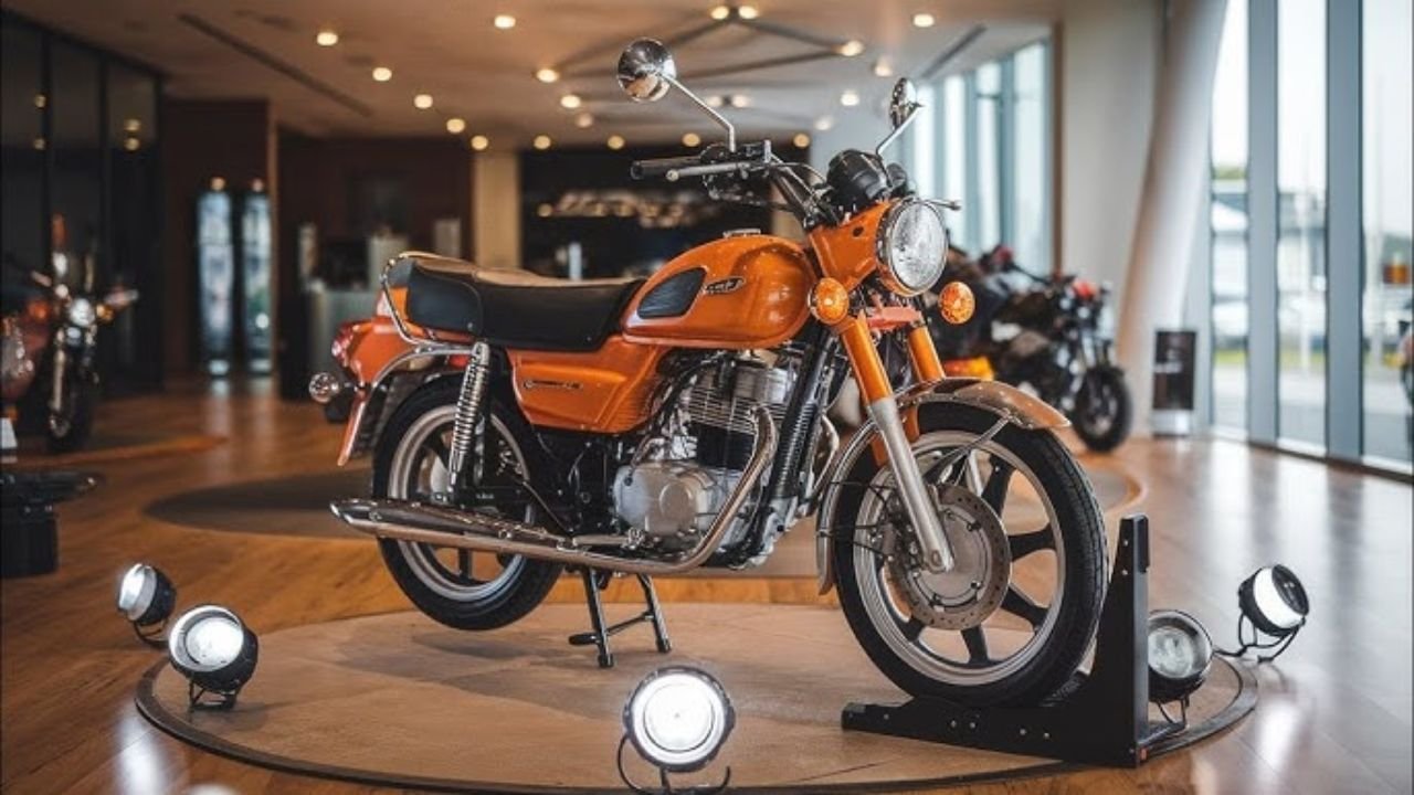 Bajaj CT 100 2025
