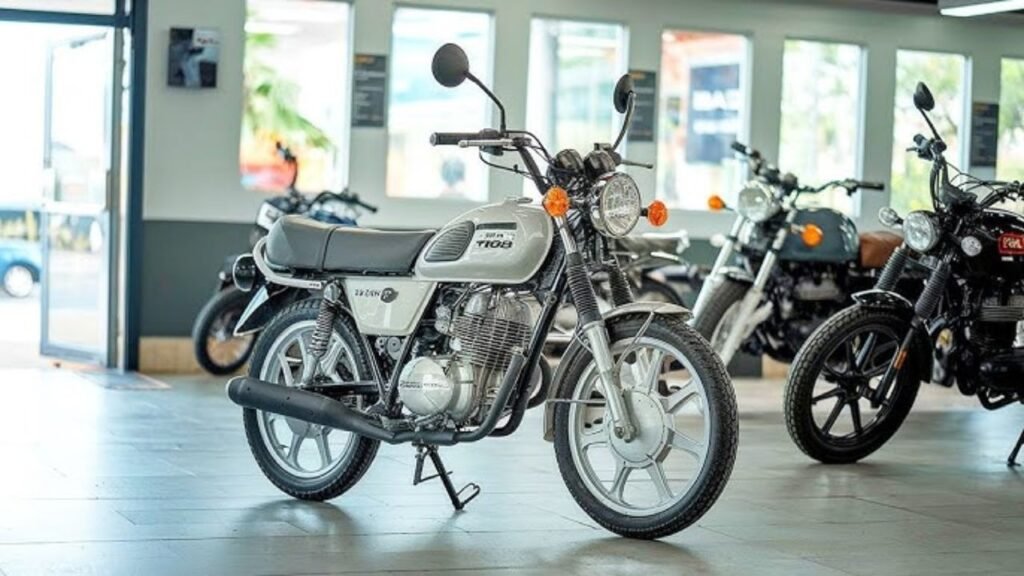 Bajaj CT 100 2025